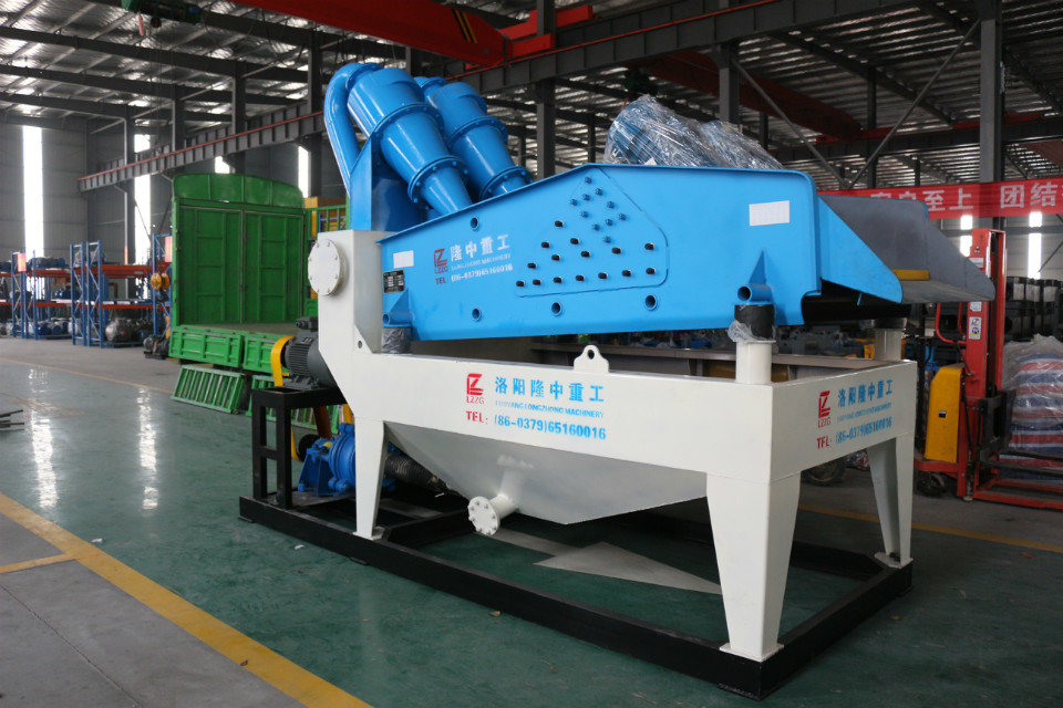 隆中新型細(xì)砂回收機(jī)為機(jī)械行業(yè)帶來的生機(jī)